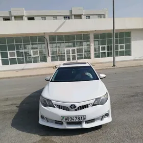 Toyota Camry 2013