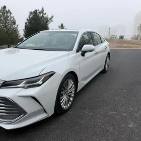 Toyota Avalon 2019