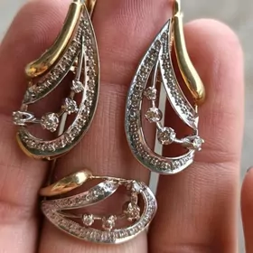 Gyzyl komplekt brilyant