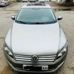 Volkswagen Passat 2013
