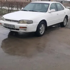 Toyota Camry 1993
