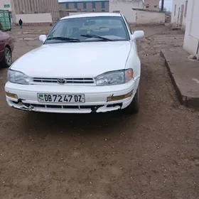 Toyota Camry 1993