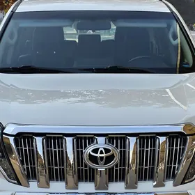 Toyota Land Cruiser Prado 2014