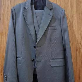 kastyum julbar komplekt