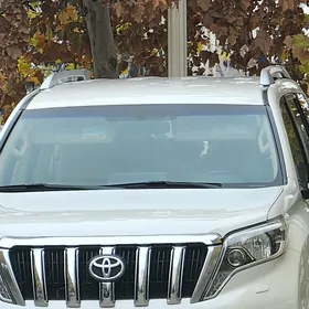 Toyota Land Cruiser Prado 2014