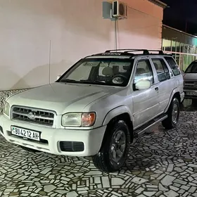 Nissan Pathfinder 2001