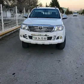 Toyota Hilux 2012