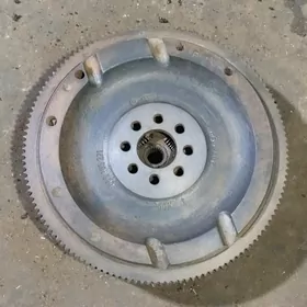 Маховик Audi V6 2.6/2.8 механи