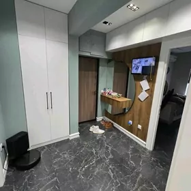 Centr 2 etaj 3 Komnt 75 m2