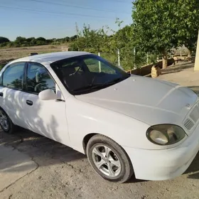 Daewoo Lanos 2002