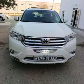Toyota Highlander 2011