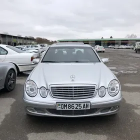 Mercedes-Benz E320 2003