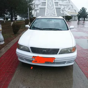 Nissan Cefiro 1995