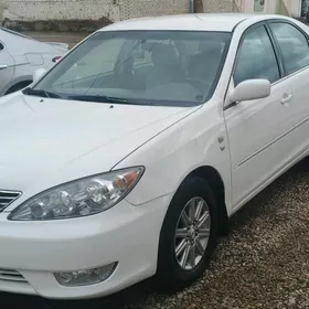 Toyota Camry 2005