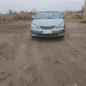 Toyota Camry 2005