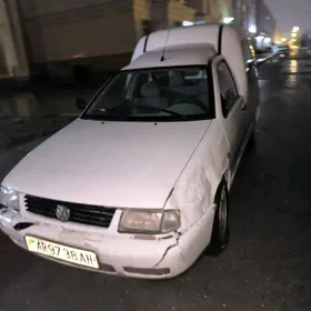 Volkswagen Caddy 2004