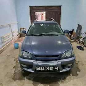 Toyota Avensis 1999