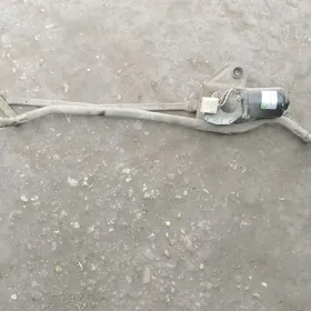 стеклоочиститель