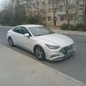 Hyundai Sonata 2020