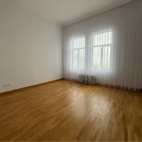 Чехова элитка 4 комнаты