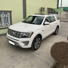 Ford Expedition 2021