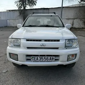 Nissan Pathfinder 2002