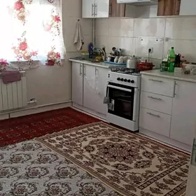 Çoganly kottež eýesinden.6 sot