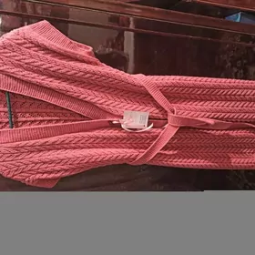 Жакет- безрукавка, полушерстян