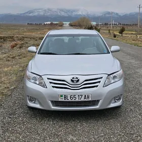 Toyota Camry 2010