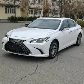 Lexus ES 350 2020