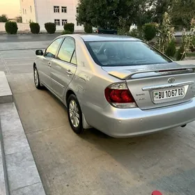 Toyota Camry 2003