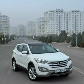 Hyundai Santa Fe 2013