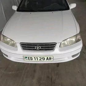 Toyota Camry 1997