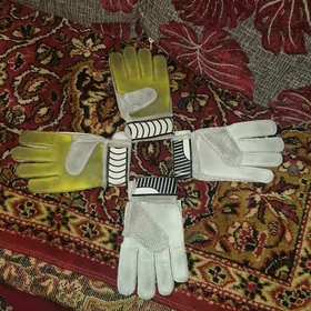 Вратарские Перчатки