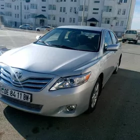 Toyota Camry 2011