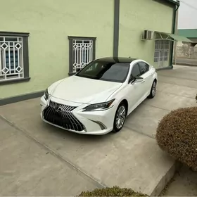 Lexus ES 350 2022