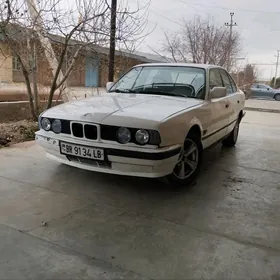 BMW 525 1992