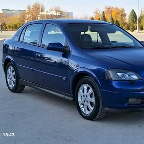 Opel Astra 2004