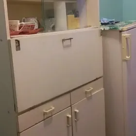 кухонный шкаф