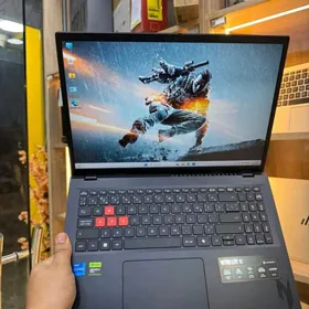 NITRO LITE 16/RTX4050/165Hz