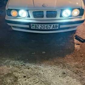 BMW 525 1990