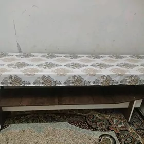 Продам стол