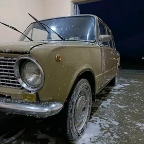 Lada 2104 1987