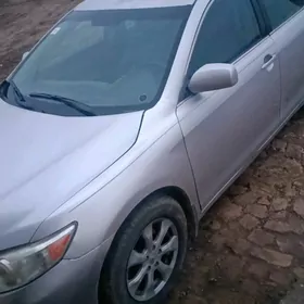 Toyota Camry 2011