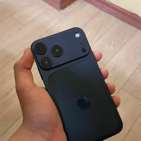 IPhone  Xr 17 pro