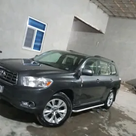 Toyota Highlander 2010
