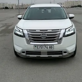 Nissan Pathfinder 2022