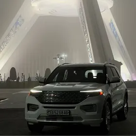 Ford Explorer 2022