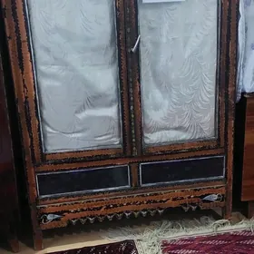 Gadymy yuk galdyrylyan