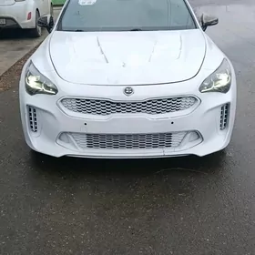 Kia Stinger 2021